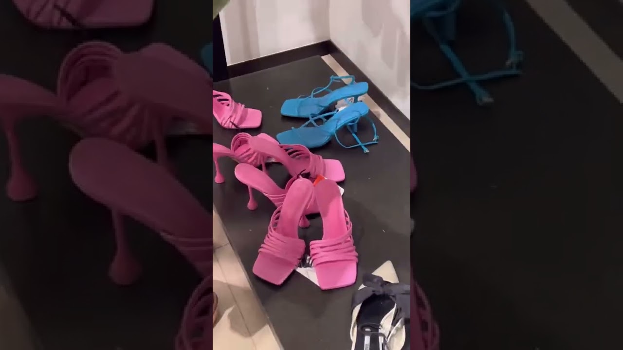 July 31’st 2022, at Lalaport in Kamoi Yokohama… After teaching, it’s shopping time lol 😂