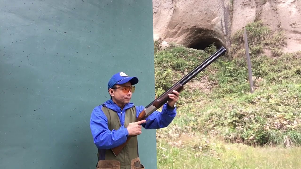 クレー射撃、スキート1番Pの撃ち方、上から切るスイング射法、下から