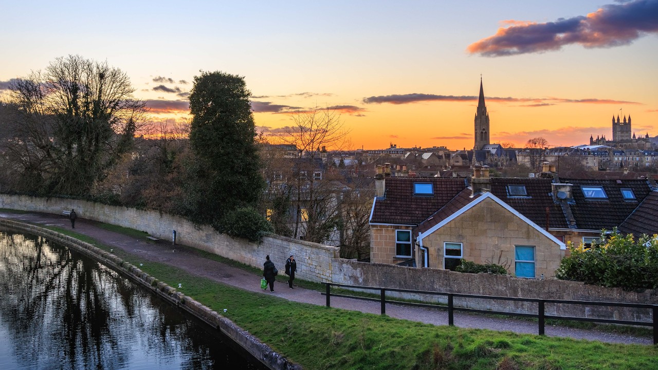 Sunset Walk on River Avon | Bath, England 4K