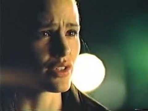 Alias 3x07 -- Sydney and Vaughn -- Some things don...