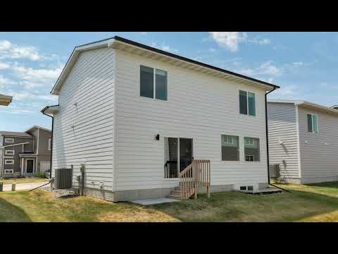 17111 Blue Sage Ln, Urbandale, IA home video tour