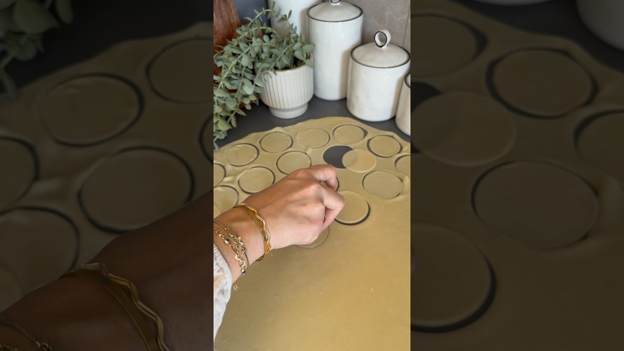 EN KOLAY MANTI #mantıtarifi #manti #kolaytarifler #tarif #recipe #keşfet #delicious #reels #yemek EN KOLAY MANTI #mantıtarifi #manti #kolaytarifler #tarif #recipe #keşfet #delicious #reels #yemek