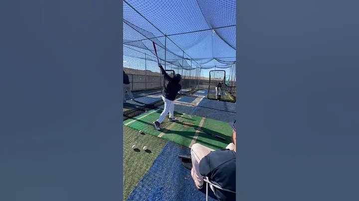 Chris Corrales hitting front toss