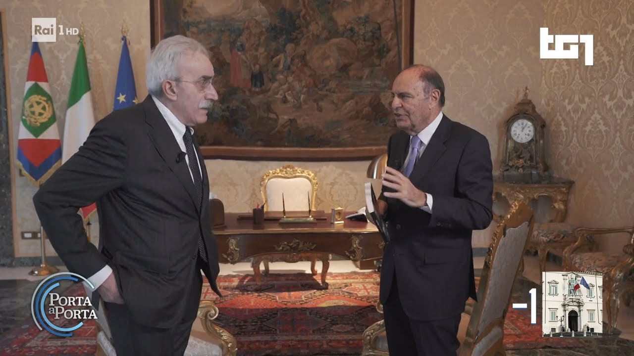 Gli ultimi presidenti: Napolitano e Mattarella - Porta a porta 23/01/2022