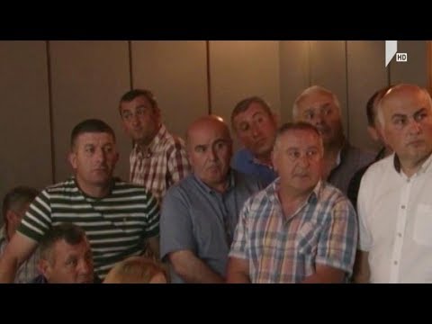 ახმეტის საკრებულოს სხდომა ჩაიშალა