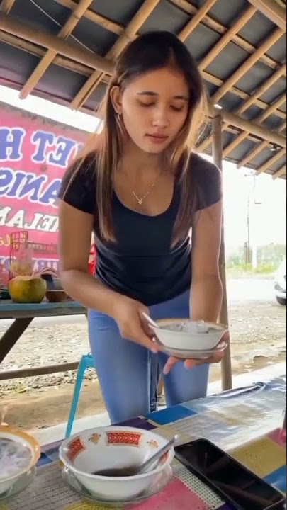 penjual es dawet(CANTIK)yang lgi viral