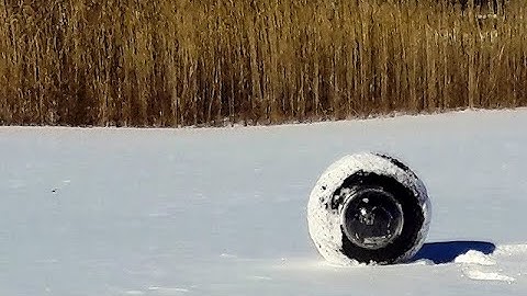 Spherical Amphibious Robot In The Environment | GuardBot