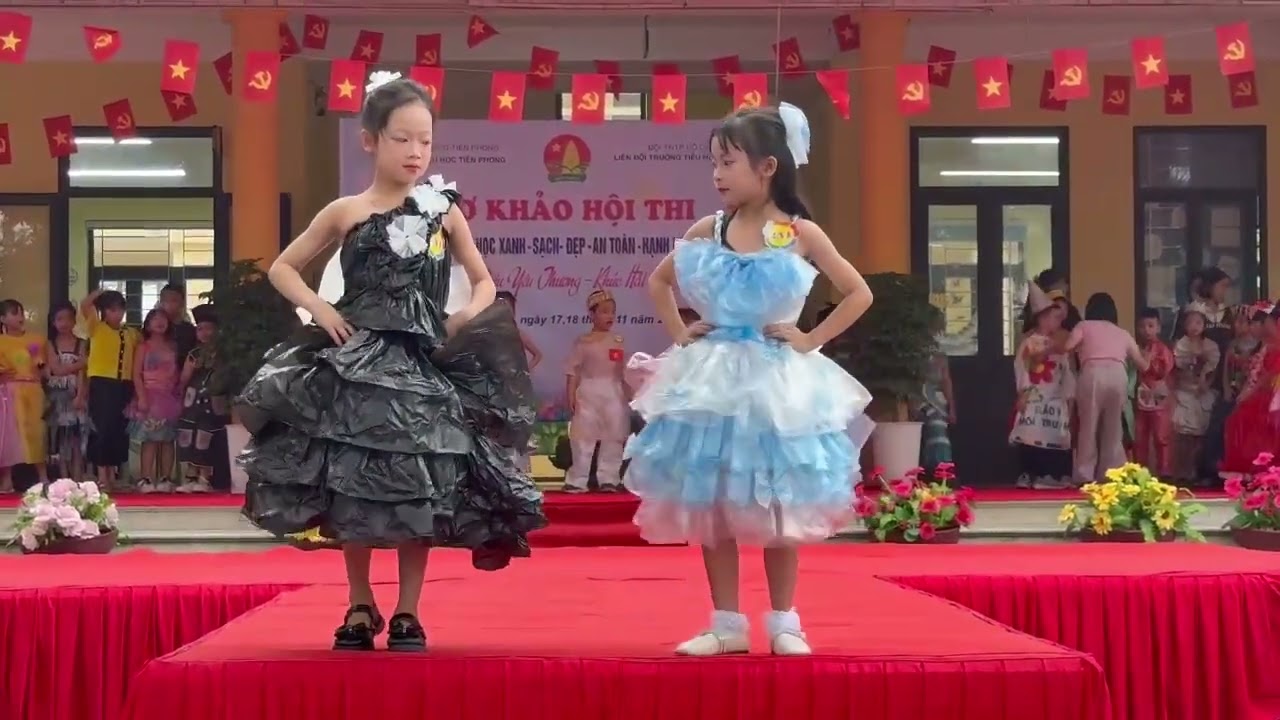 Trang phục tái chế