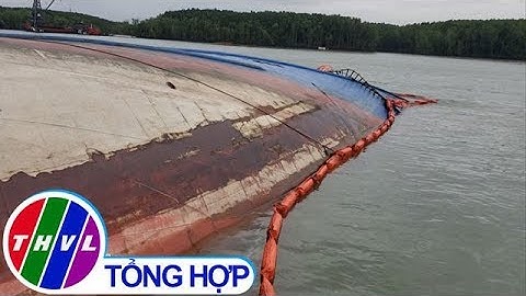 THVL | Hàng hóa trong tàu container chìm ở Cần Giờ chứa gì?