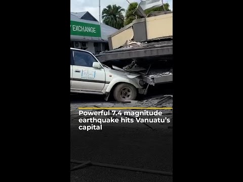 Powerful 7.4 magnitude earthquake hits Vanuatu’s capital Powerful 7.4 magnitude earthquake hits Vanuatu’s capital