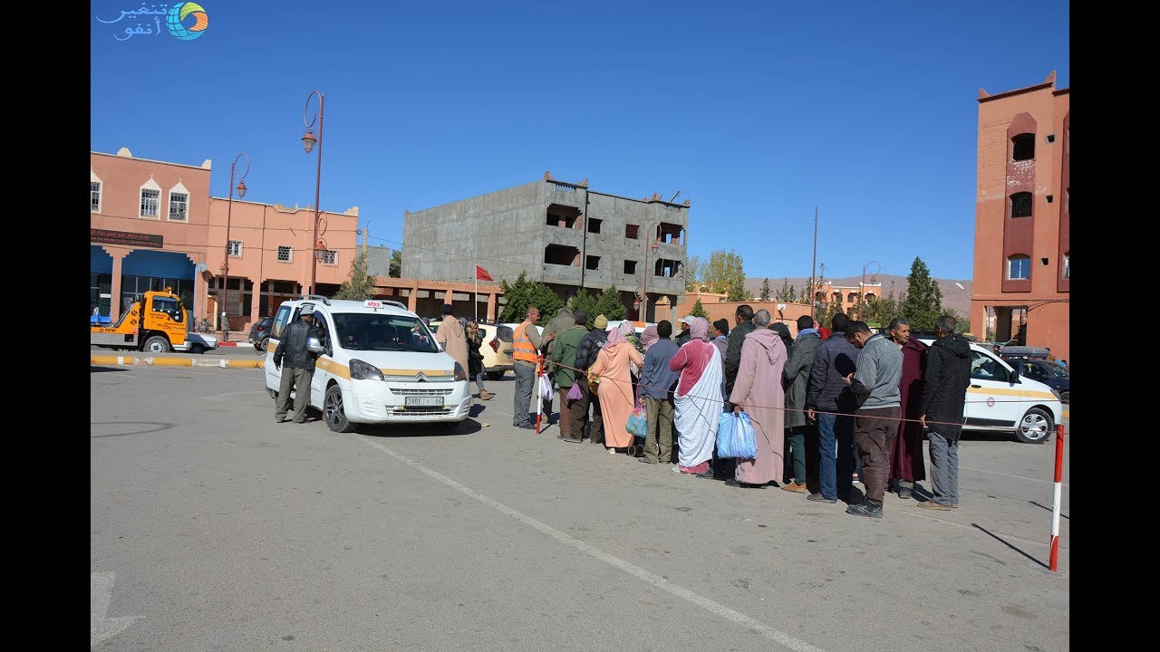 تنغير: محطة سيارة الاجرة تنظيم مهني وارتياح الزبون