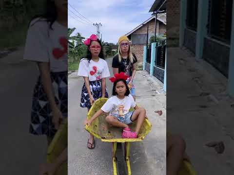 Vidio kocak dn gokil @nyaikembang1nyaikembang1 /tembakan dari pelepah pisang??