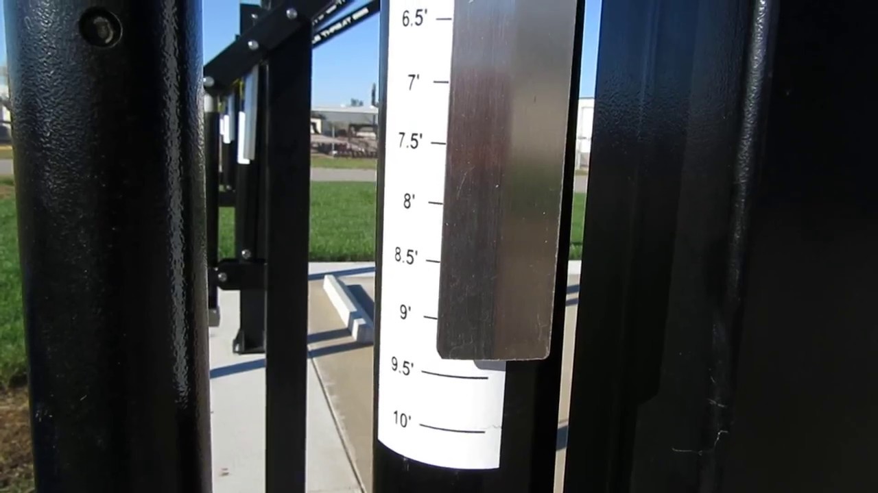 Ironclad Adjustable Goal Easy Crank Adjustment Indictor Demonstration