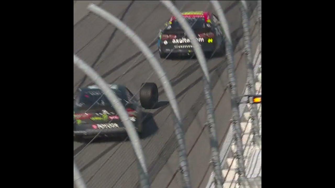 Kaz Grala 3 wheeling in the Daytona 500 | #shorts | NASCAR