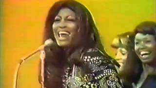 TINA TURNER ~  "FEEL GOOD" ~ 1972  [Ike & Tina Turner Revue] "Soul Train" chords