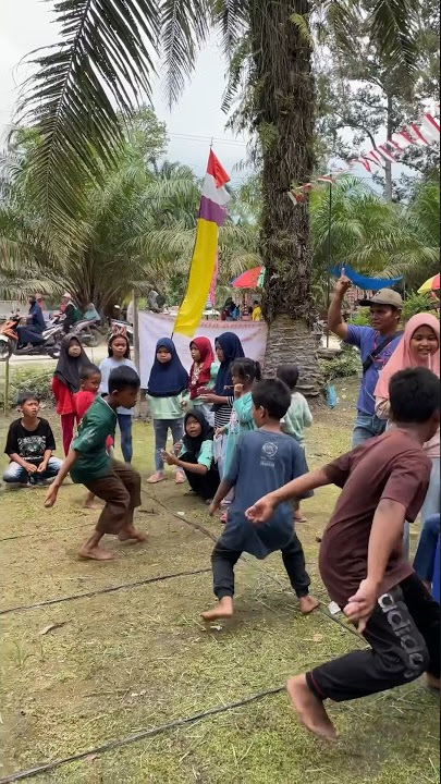 Lomba lari mundur
