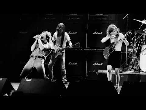 Fire Your Guns - Malcolm Young Isolated - Live at Donington