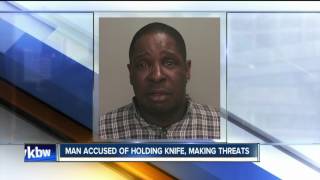West Seneca police arrest knife wielding suspect