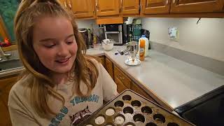 EjB can cook! Here's her tutorial!
