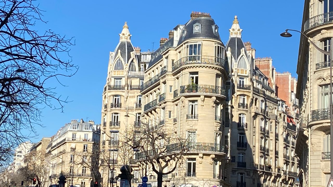 Walk in Paris 2021/Amazing Avenue de Wagram / Rue Cardinet 