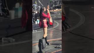 [FANCAM] LYN LAPID performs 