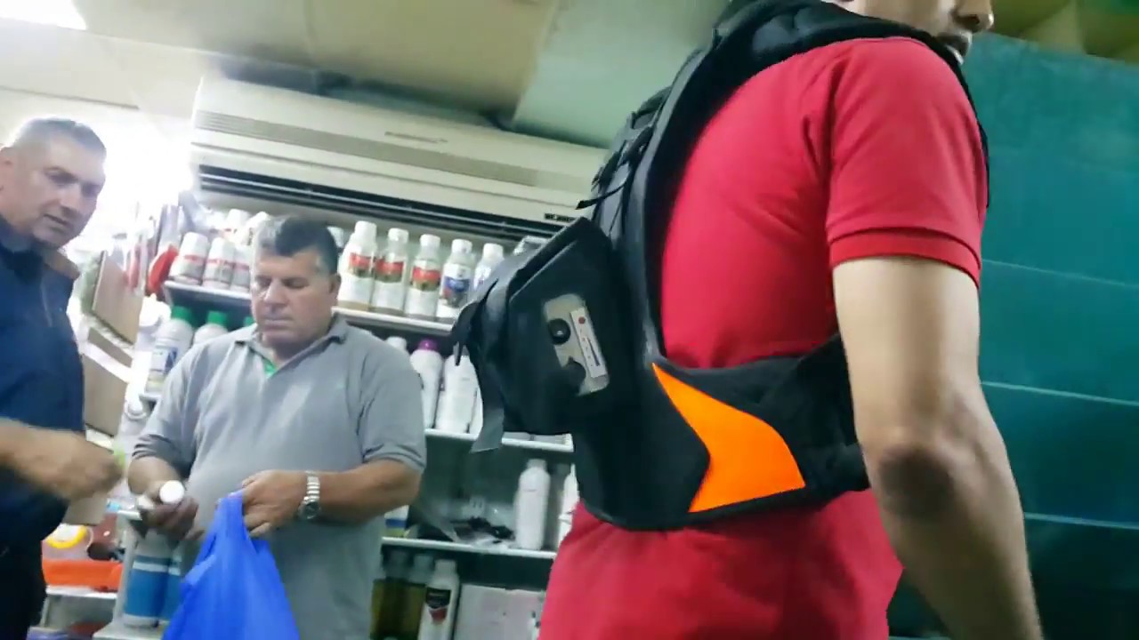 ألة نوع جديد لقطف الزيتون مع جمال العمواسي