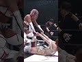 【女子プロレス】ジュリアが上谷沙弥を踏みつける!【スターダム】