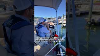 Bridge Marina Boat Docking How-To: Pivoting Your Pontoon into the Dock Slip #boat #boating #docking