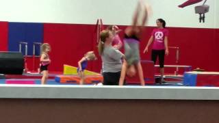 Galle doing gymnastics(4)
