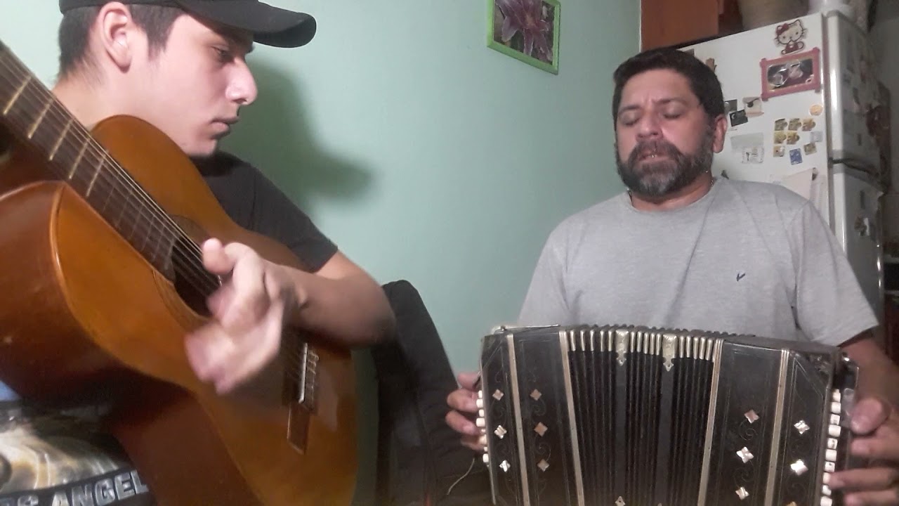 allá por la frontera