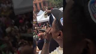 Jadakiss at the Brooklyn Block Party but he refused to perform over the backtrack.