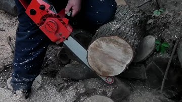 Sachs-Dolmar KMS-4 Wankel Rotary Powered Chainsaw Video # 2 of 4