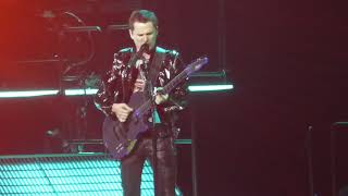 Muse sings "time is running out" live in concert at the oracle arena
oakland california, march 2019