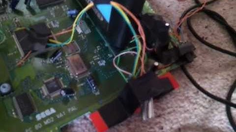 Sega Megadrive 2 / Genesis 2 overclock mod 7mhz and 10mhz