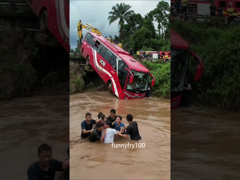 Bridge Collapse Emergency