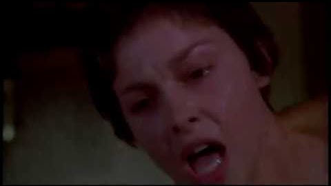 『ツイステッド』日本版劇場予告編