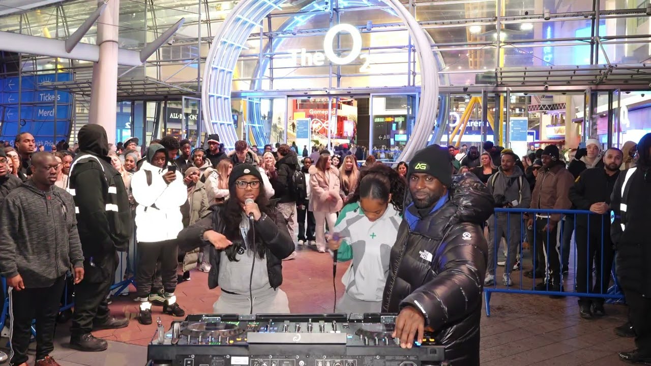 TEEZANDOS & CRISTALE | DJ AG LIVE AT THE O2