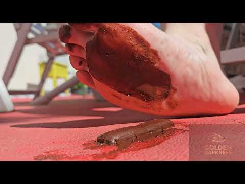 Chocolat melting barefoot