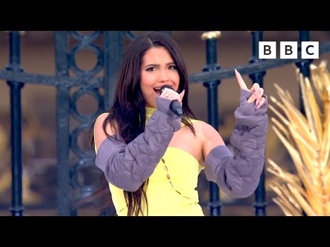 Mabel performs ‘Don’t Call Me Up’ with Jax Jones | Platinum Party at the Palace - BBC