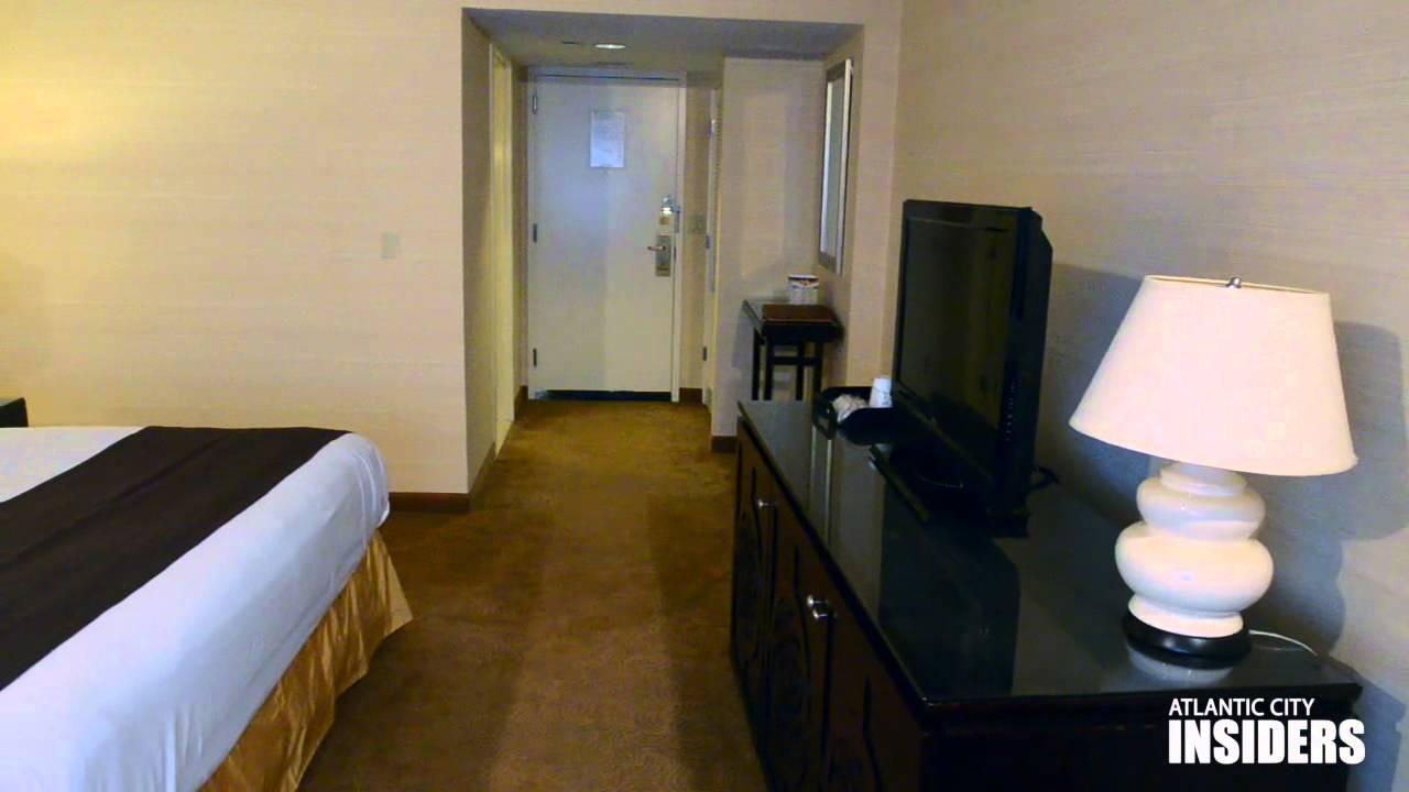 Standard Room At Tropicana Casino And Resort