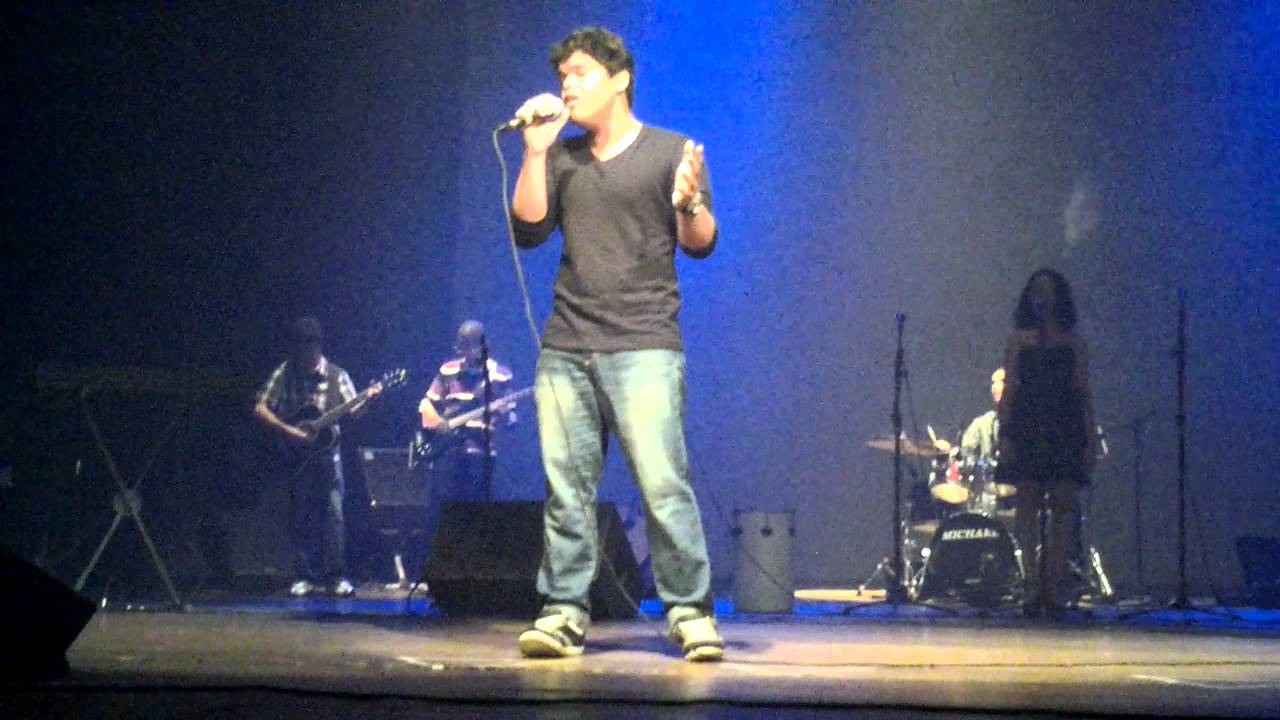 Watch Far Away - Festival de Música do Educator 2012 on YouTube Watch Far Away - Festival de Música do Educator 2012 on YouTube