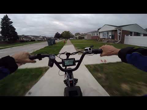 Ebike Rad Runner Plus 10 12 21 Slow Ride and Encounter With suicidal squirrel on way home