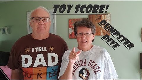 Goodwill dumpster diving stopped by the Police while saving items from the landfill #frugal #free