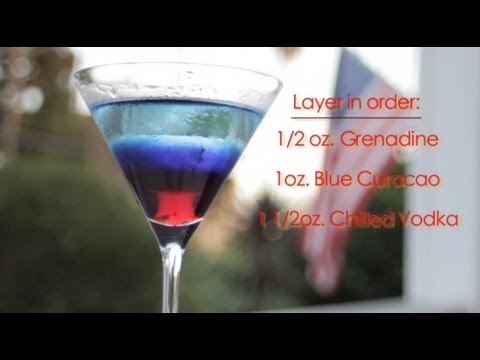 how-to-make-the-4th-of-july-layered-cocktail-|-drinks-made-easy