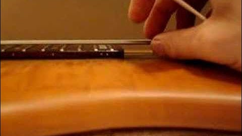 The Session Bassist : Episode 1 - Setting up your bass