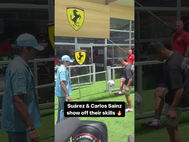 Luis Suárez y Carlos Sainz mostrando habilidades en el GP de Miami 🏎️⚽️ #Shorts (Vía: @gqsports)