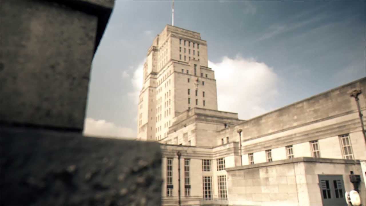 Parkour on Senate House