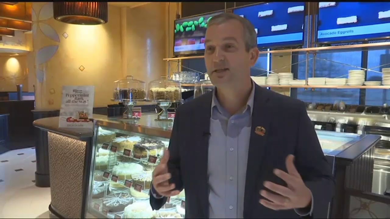 The Cheesecake Factory opens 200th location in Chattanooga YouTube