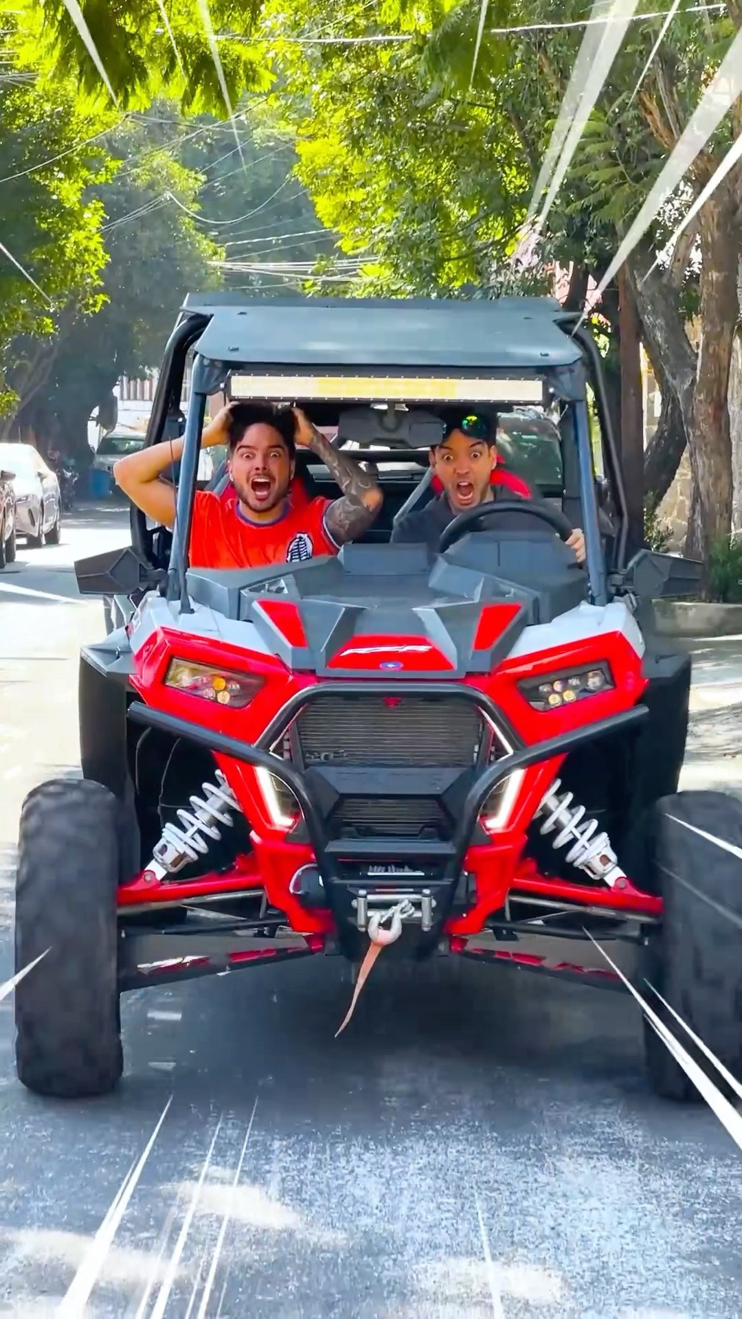 Mi Hermano Chocó su Carro Nuevo !!