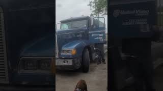 Cold start Detroit series 60 12.7!!